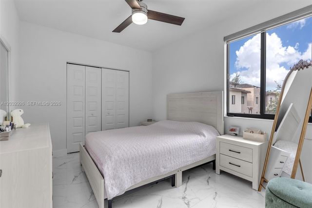 4963 NW 83rd Path 4963, Doral, FL 33166