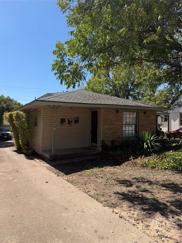 3733 Washburn Avenue, Fort Worth, TX 76107
