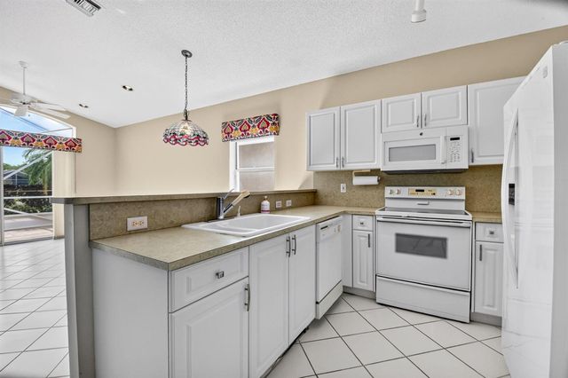 7695 Cherry Blossom Way, Boynton Beach, FL 33437