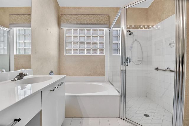 7695 Cherry Blossom Way, Boynton Beach, FL 33437