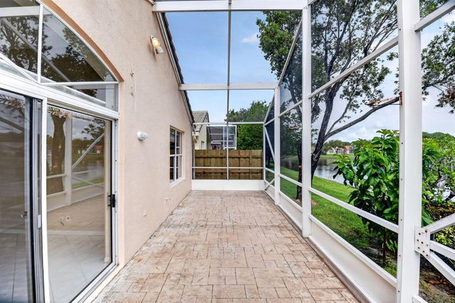 7695 Cherry Blossom Way, Boynton Beach, FL 33437