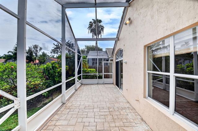 7695 Cherry Blossom Way, Boynton Beach, FL 33437
