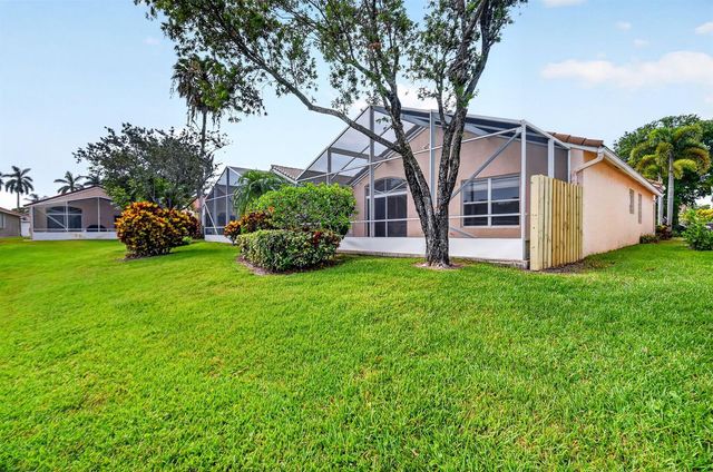 7695 Cherry Blossom Way, Boynton Beach, FL 33437