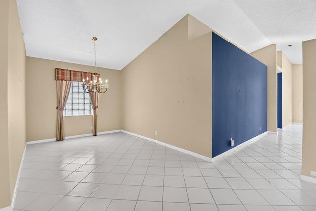 7695 Cherry Blossom Way, Boynton Beach, FL 33437