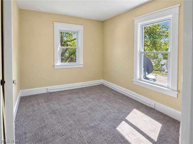 444 Emery Avenue, Youngstown, OH 44507