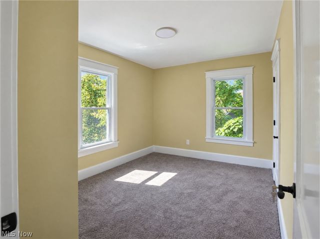 444 Emery Avenue, Youngstown, OH 44507