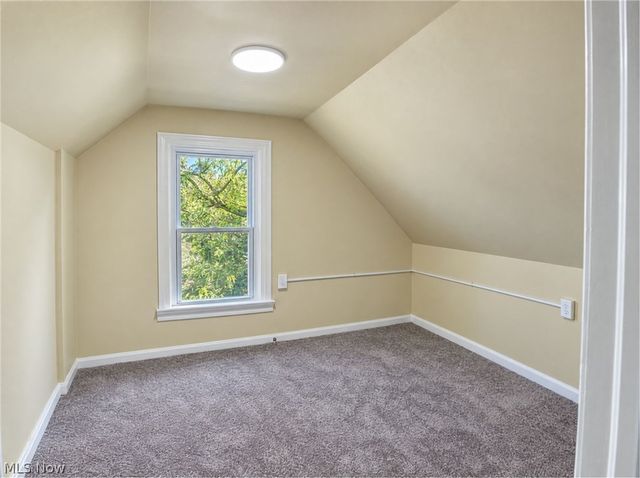 444 Emery Avenue, Youngstown, OH 44507