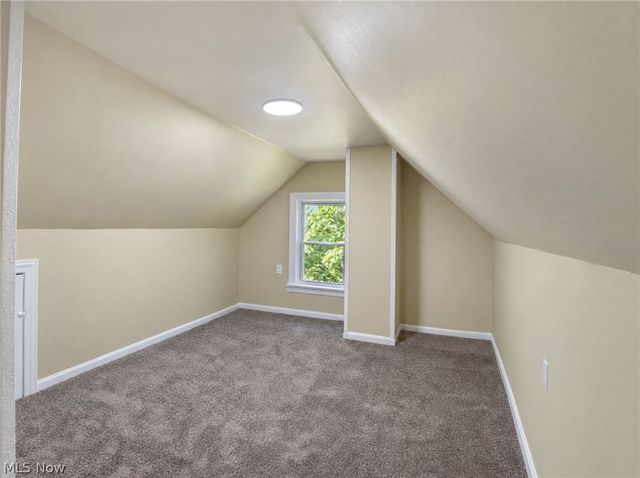 444 Emery Avenue, Youngstown, OH 44507