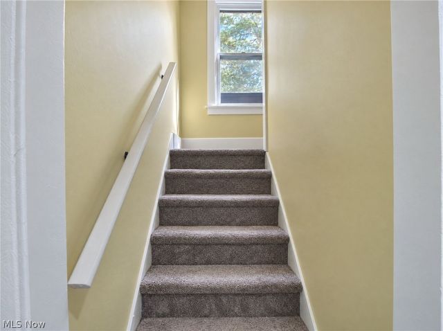 444 Emery Avenue, Youngstown, OH 44507
