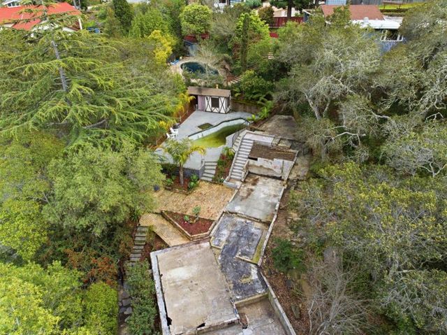 3035 Canyon Road, Burlingame, CA 94010