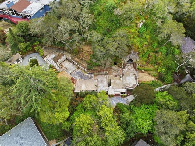 3035 Canyon Road, Burlingame, CA 94010