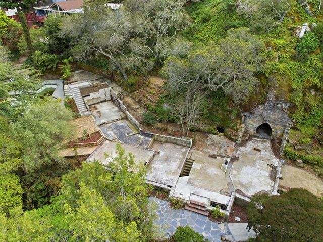 3035 Canyon Road, Burlingame, CA 94010