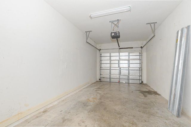 2626 Creekside Drive, Fort Pierce, FL 34981