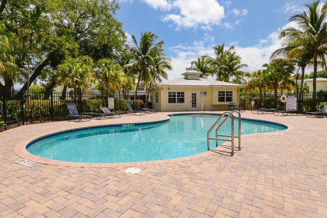 2626 Creekside Drive, Fort Pierce, FL 34981