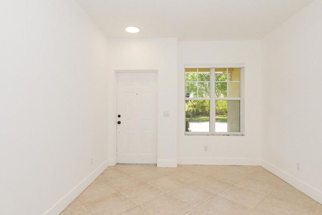 2626 Creekside Drive, Fort Pierce, FL 34981