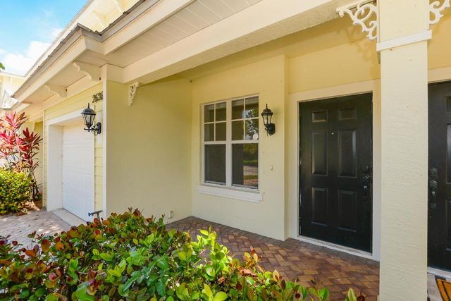 2626 Creekside Drive, Fort Pierce, FL 34981