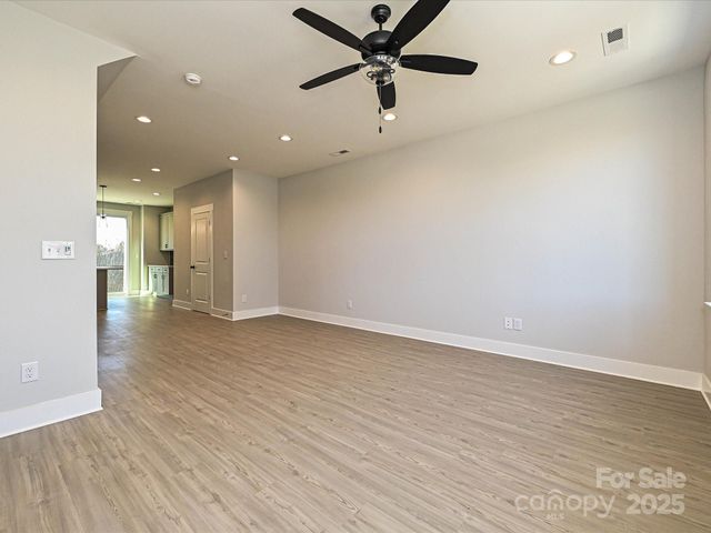 908 Callahan Street EQX1664, Charlotte, NC 28206