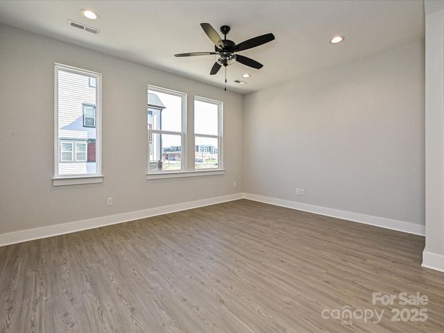 908 Callahan Street EQX1664, Charlotte, NC 28206