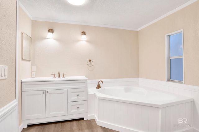 1238 Pensacola Drive, Lillian, AL 36549