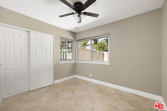 1685 E Avenida De Las Flores, Thousand Oaks, CA 91362