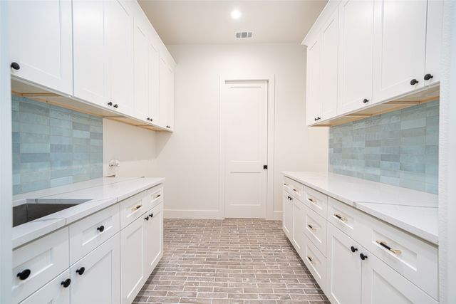 643 N Private Road 52416, Leesburg, TX 75451