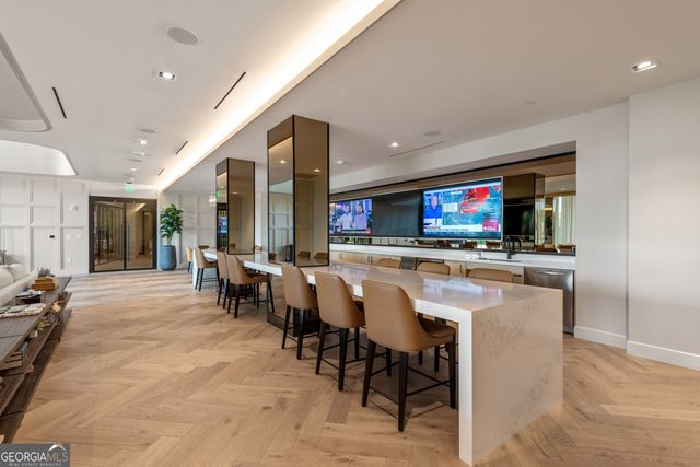 2425 Peachtree Road NE 1503, Atlanta, GA 30305