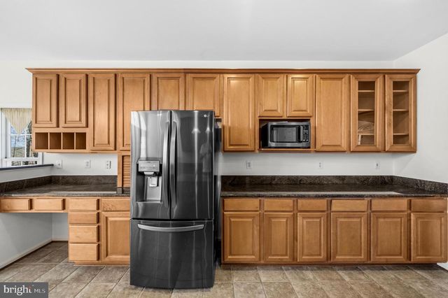 17988 SWANS CREEK LN, Dumfries, VA 22026