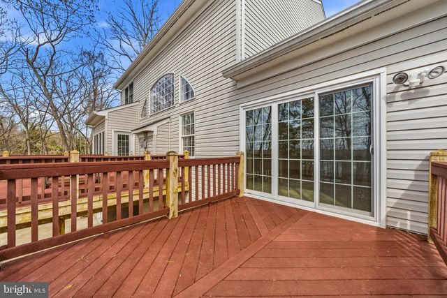 17988 SWANS CREEK LN, Dumfries, VA 22026