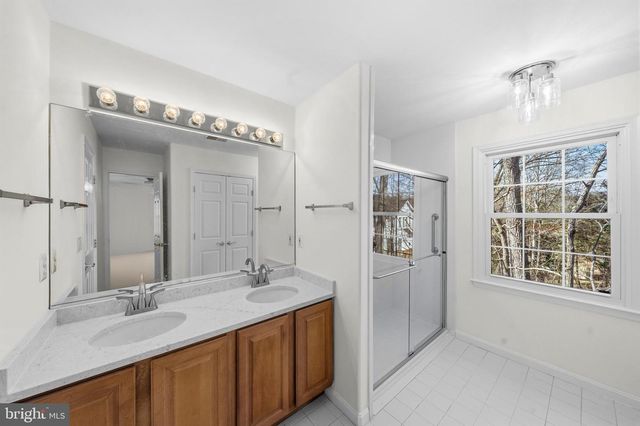 17988 SWANS CREEK LN, Dumfries, VA 22026