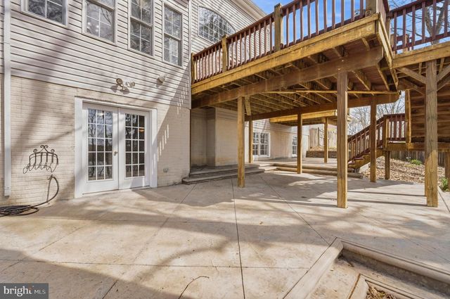 17988 SWANS CREEK LN, Dumfries, VA 22026