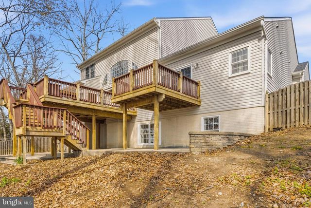 17988 SWANS CREEK LN, Dumfries, VA 22026