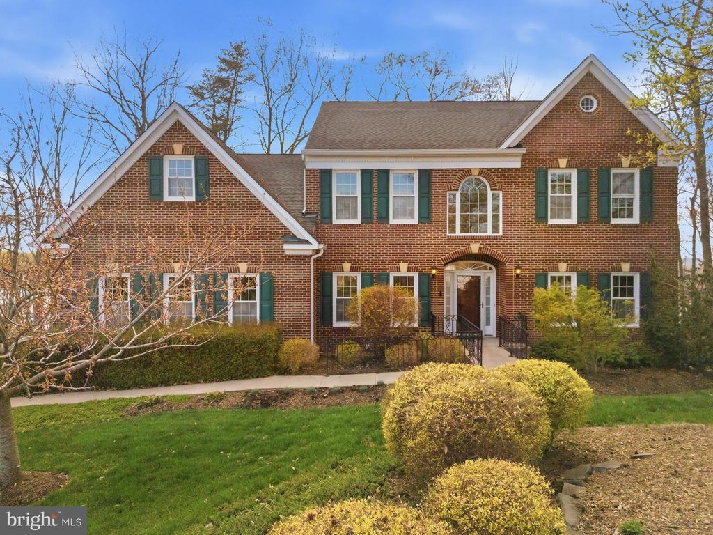 17988 SWANS CREEK LN, Dumfries, VA 22026