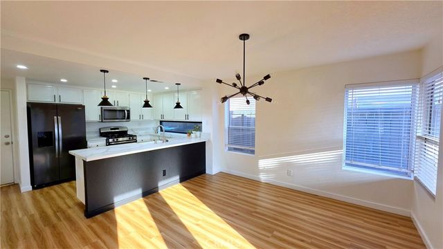 4816 Feather River Road, Corona, CA 92878