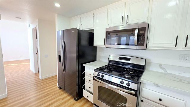 4816 Feather River Road, Corona, CA 92878
