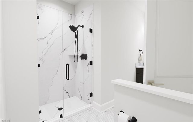 1002 Gadsby LN, Williamsburg, VA 23185