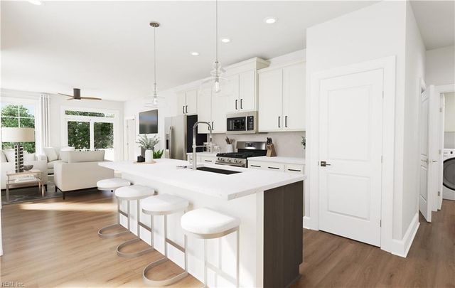 1002 Gadsby LN, Williamsburg, VA 23185