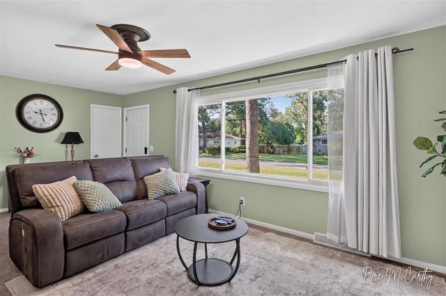 2410 Marcoux Avenue, Muskegon, MI 49442