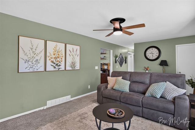 2410 Marcoux Avenue, Muskegon, MI 49442