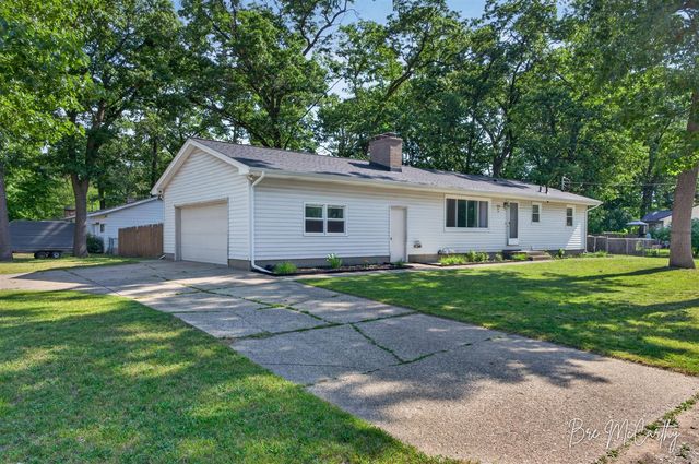 2410 Marcoux Avenue, Muskegon, MI 49442