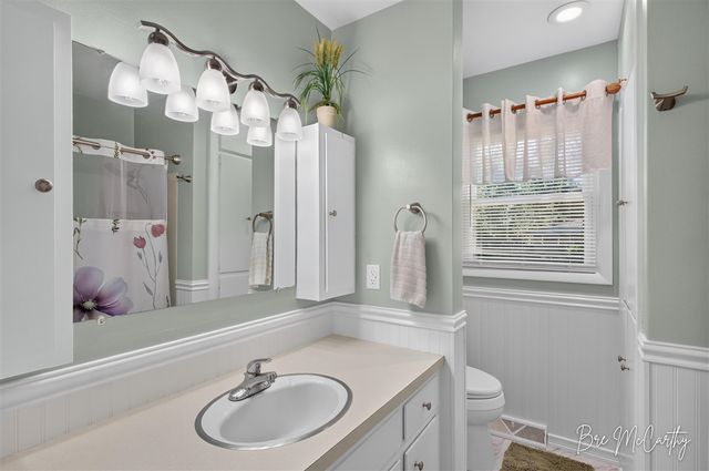 2410 Marcoux Avenue, Muskegon, MI 49442