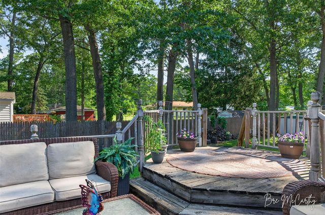 2410 Marcoux Avenue, Muskegon, MI 49442