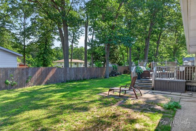 2410 Marcoux Avenue, Muskegon, MI 49442