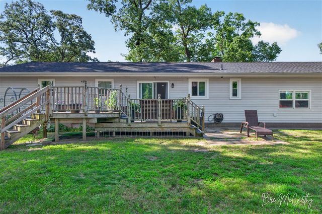 2410 Marcoux Avenue, Muskegon, MI 49442