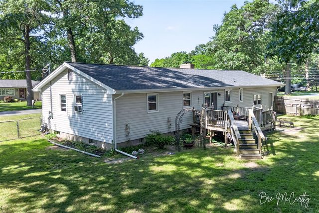 2410 Marcoux Avenue, Muskegon, MI 49442
