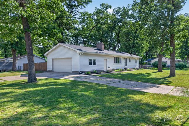 2410 Marcoux Avenue, Muskegon, MI 49442