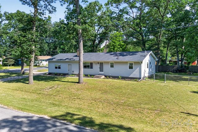 2410 Marcoux Avenue, Muskegon, MI 49442