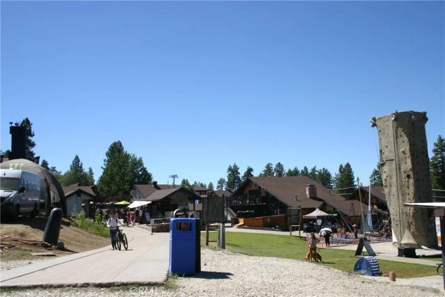 41935 Switzerland Drive 53, Big Bear, CA 92315