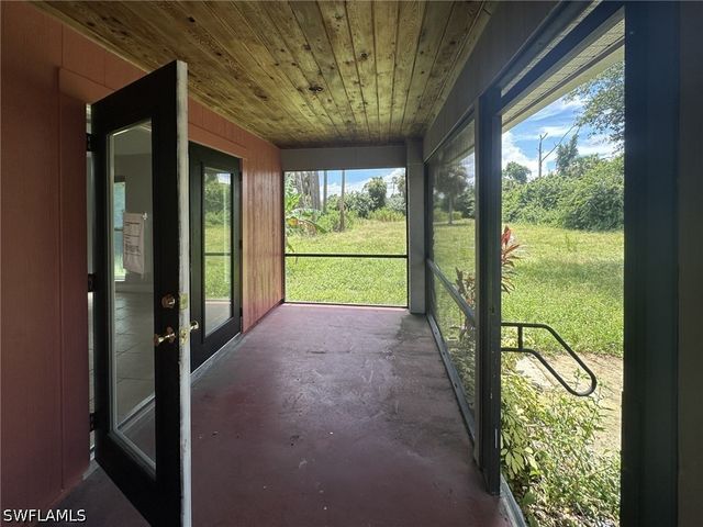 6049 Stratton RD, Fort Myers, FL 33905