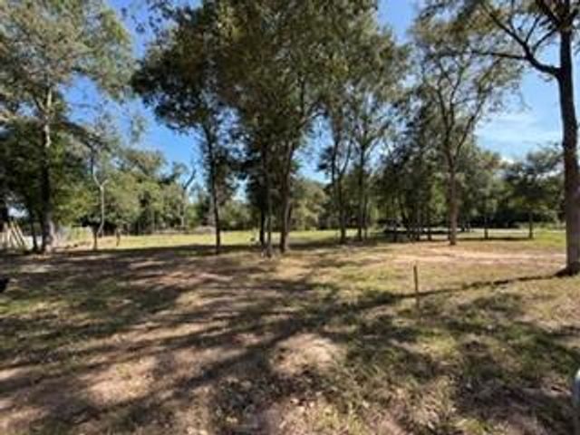 25044 S Leitrim St Street, Hempstead, TX 77445