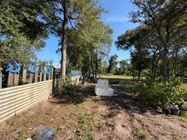 25044 S Leitrim St Street, Hempstead, TX 77445